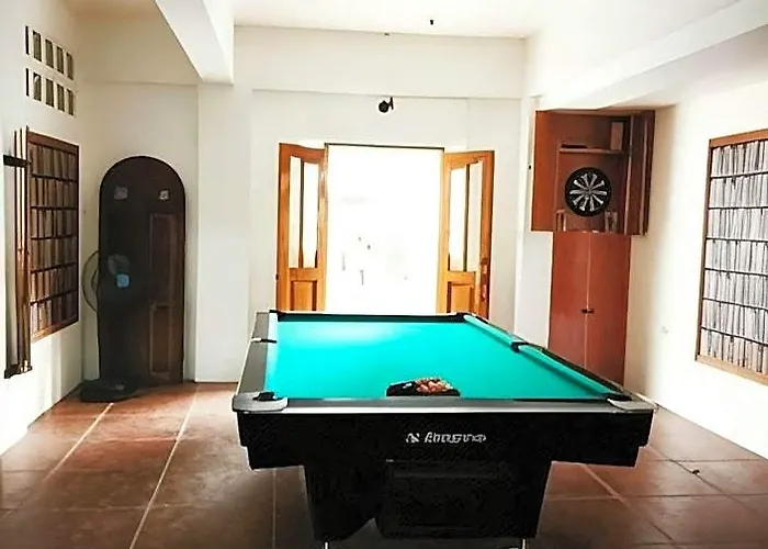 Smallfrys Hotel 5*